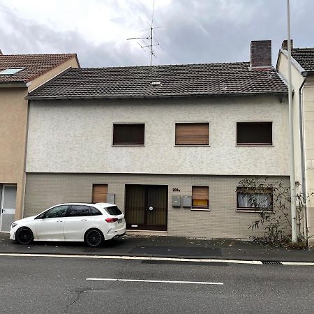 Bonn-Beuel Zentrale Ferienwohnung Mit Parkplaetzen ภายนอก รูปภาพ